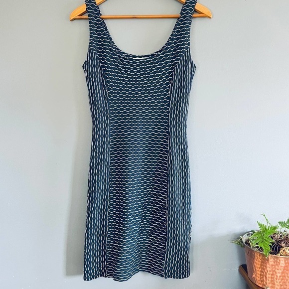 NWT Milly Maria Wavy Stripe Sleeveless Stretch Tank Dress S 4 6 Navy Blue White - Picture 5 of 9